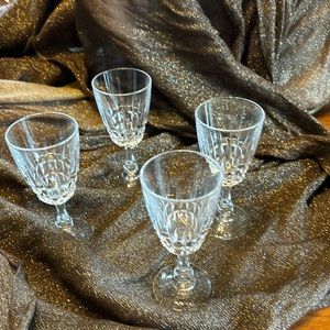 Vintage set of 4 Cristal D Arques France lead stemmed crystal cordial glasses